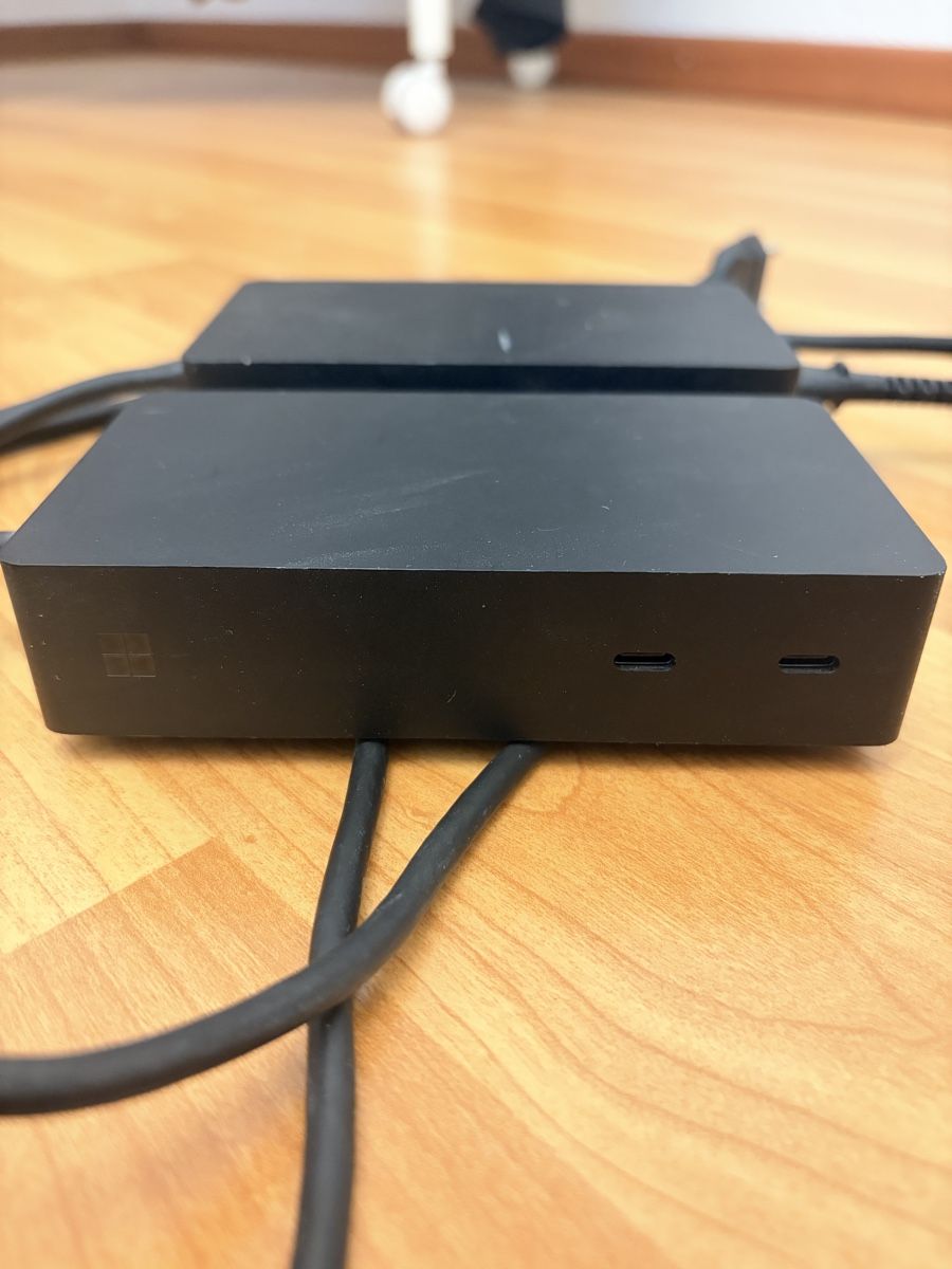 Microsoft Docking station: Surface Docking Station – Usato da Bellikon venduto da SvenMaerki 3