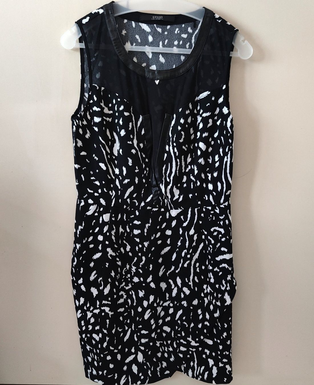Guess Vestiti: Petite robe Guess / taille M – Usato da Biel/Bienne venduto da notfun