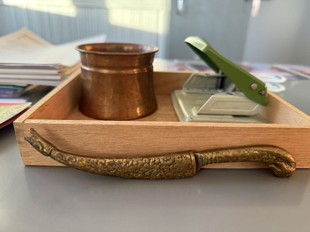 Altro materiale per ufficio: Brieföffner Gold – Usato da Les Enfers venduto da samoern