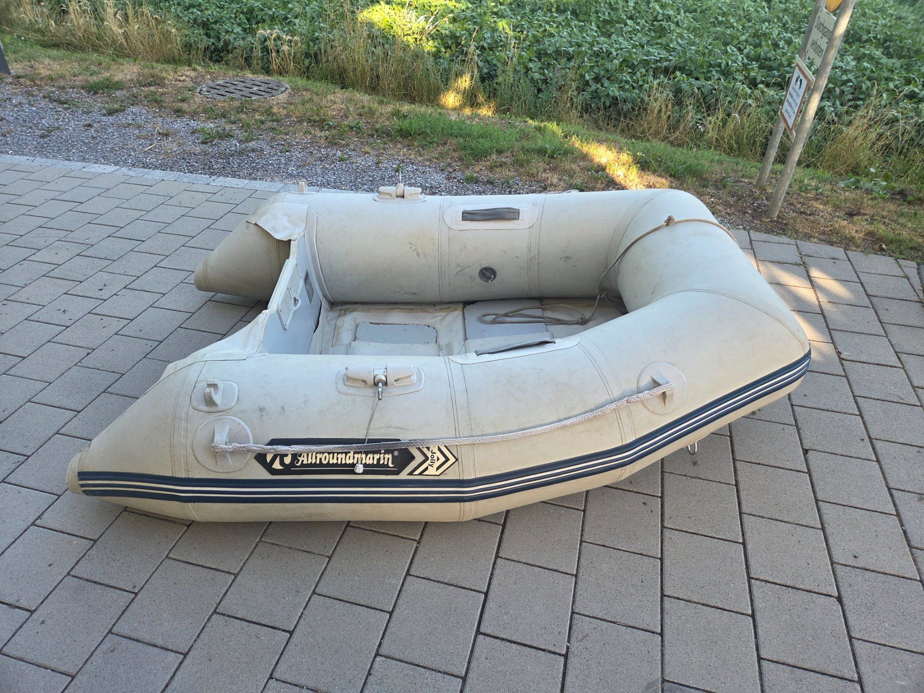 Barche: Professionelles Schlauchboot – Usato da Kloten venduto da ElroyZ