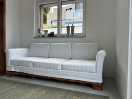 Altes Sofa mit Stoffhussen zu verkaufen