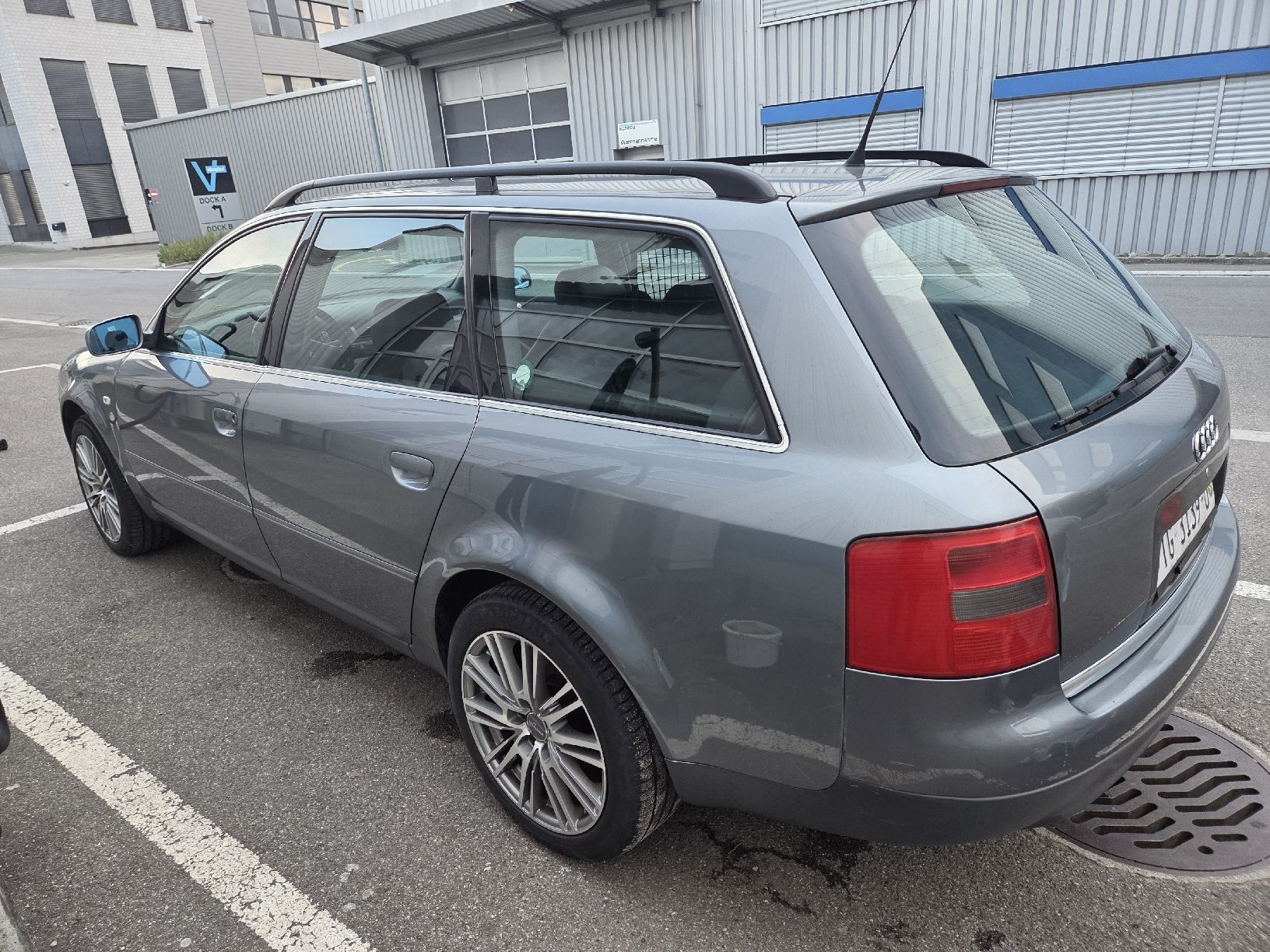 Audi Autos: Audi A6 Avant 2.8 Quattro  Automat/Youngtimer/Oldtimer – Gebraucht aus Adliswil von Ducatisti77 1