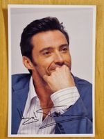 Hugh Jackman, Original Autogramm auf Foto in Farbe