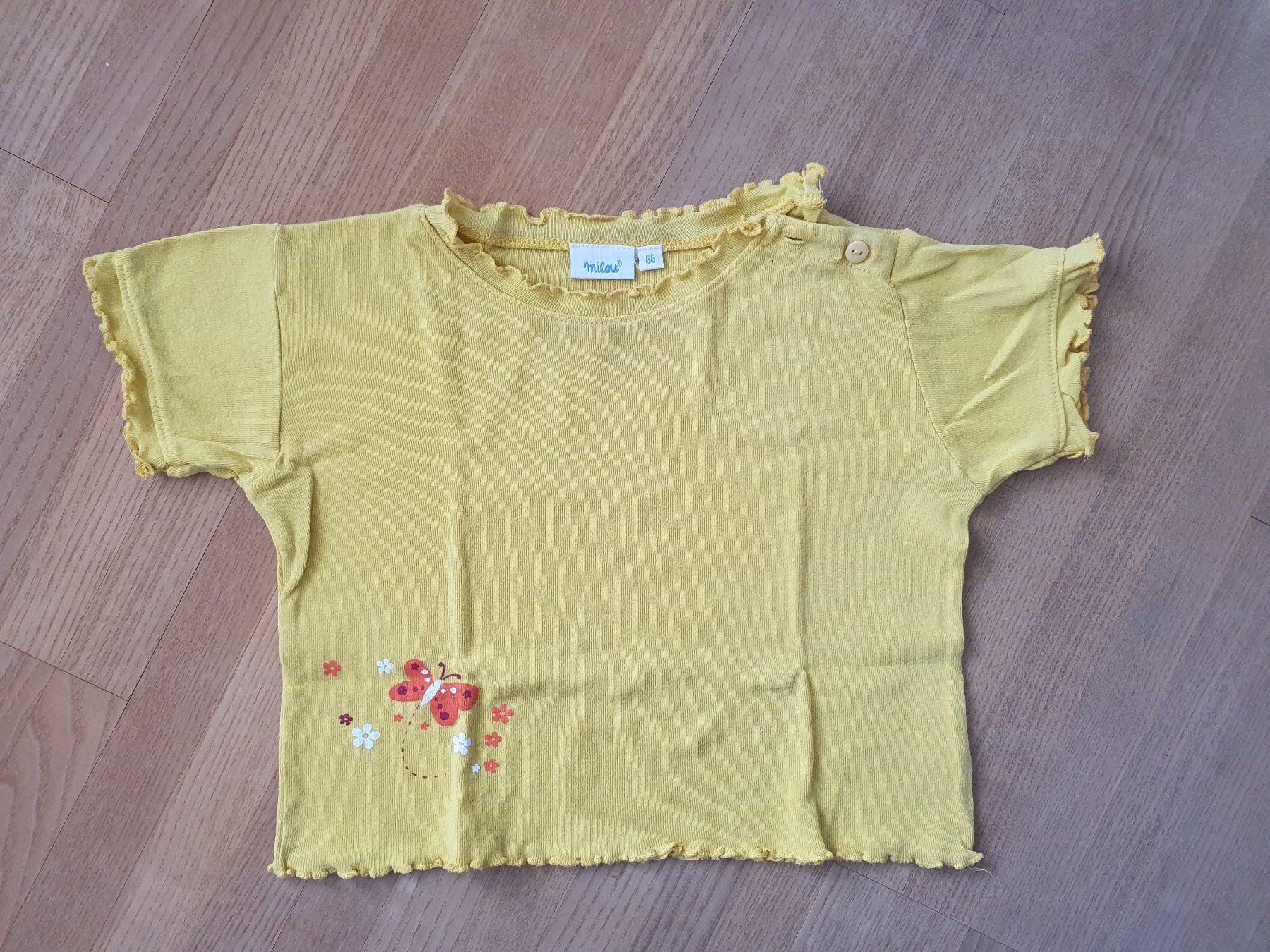 Camicette, T-shirt & Top: T-Shirt der Grösse 86 – Usato da Wald ZH venduto da andy_ch01