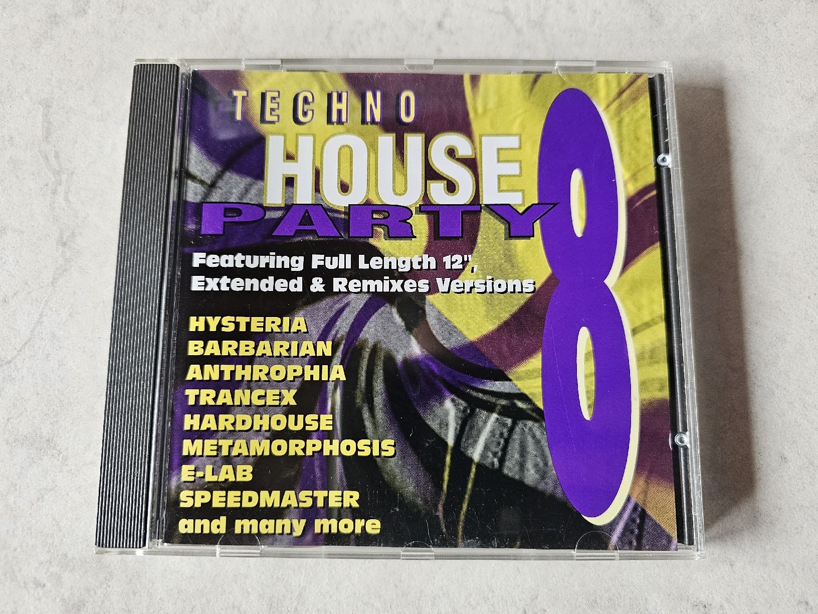 CD: Techno House Party 8 – Usato da Schneisingen venduto da backstore24