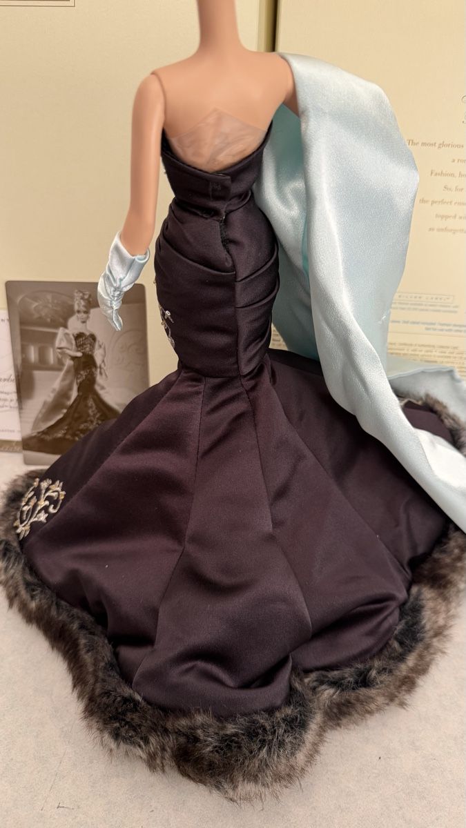 Bambole: Barbie Silkstone „Stolen Magic“, 2005 – Nuovo (secondo la descrizione) da BÜLACH venduto da arun8184 2