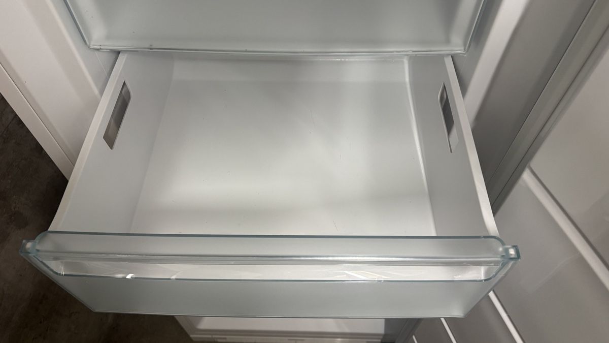 Congelatori: Miele Gefrierschrank mit 320 Litern Nutzinhalt – Usato da Mönchaltorf venduto da DRUG-TITO 4