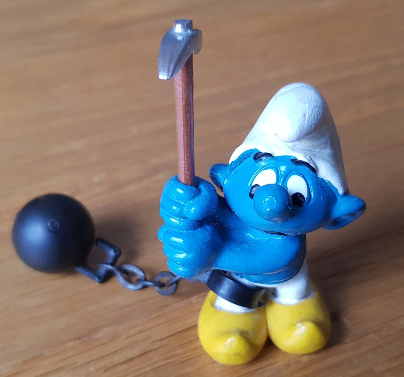 Schleich Giocattoli: Schleich-Spielfigur: Strafarbeiter-Schlumpf – Usato da Schaffhausen venduto da asyouwestley