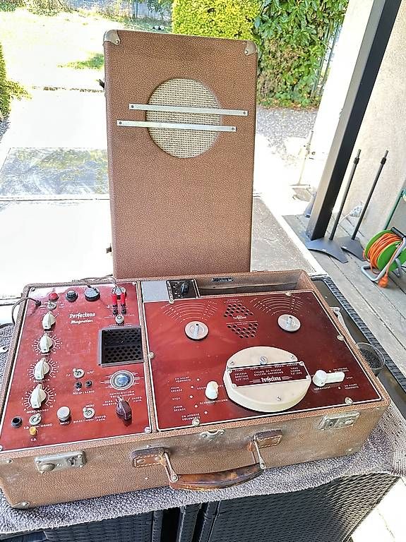 Registratori: Enregistreur vintage Perfectone Dabe 126 – Usato da Carouge GE venduto da Domblo 1