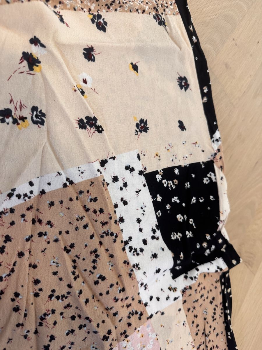 Gonne: Patchwork skirt floral print  – Usato da Dübendorf venduto da ClaraS. 3