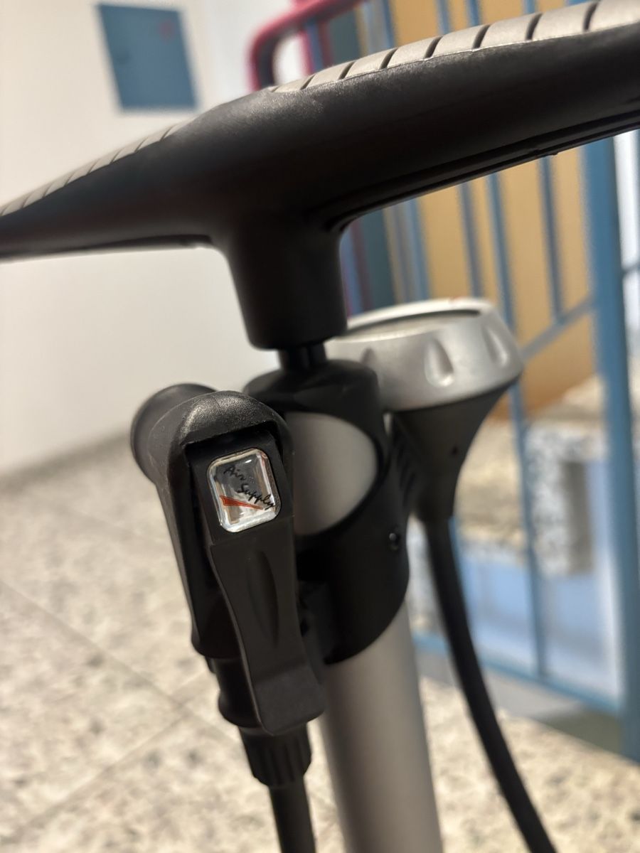 Pompe: Fahrradpumpe Giyo – Usato da Winterthur venduto da Gisella1965 2