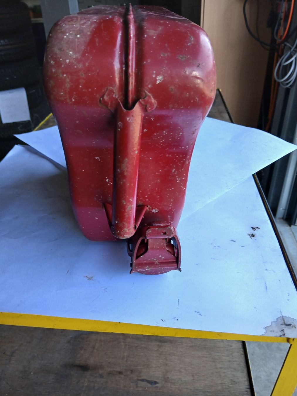 Taniche per benzina: Blechkanister 10 Liter rot  – Usato da Langenthal venduto da Egro50 3