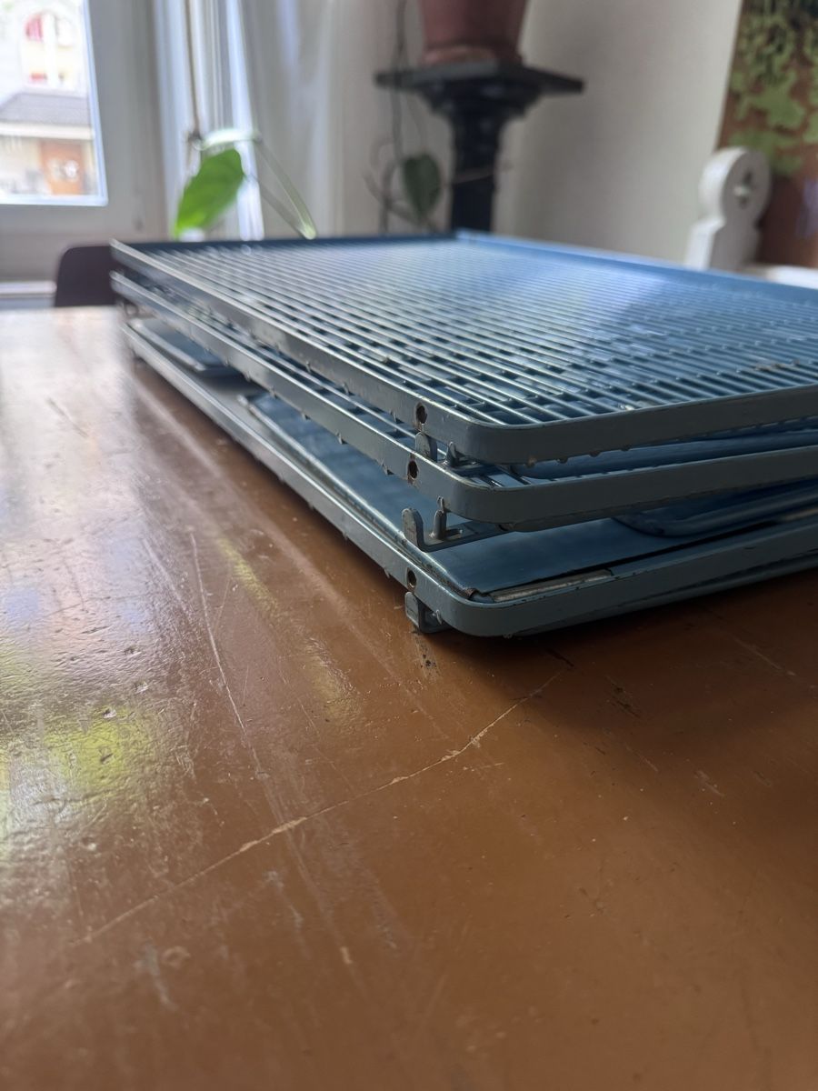 Scaffali: Beanstalk Kamp Kitchen – Usato da Bern venduto da honolalu 6
