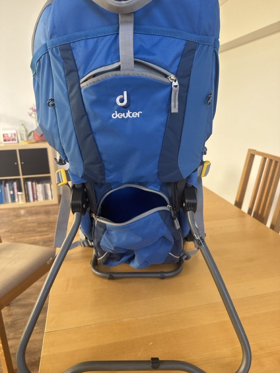 Deuter Porte-bébés ventraux & dorsaux: Child Carrier Backpack - Kinder Rücksack – D'occasion à Altendorf par dario_zh 5