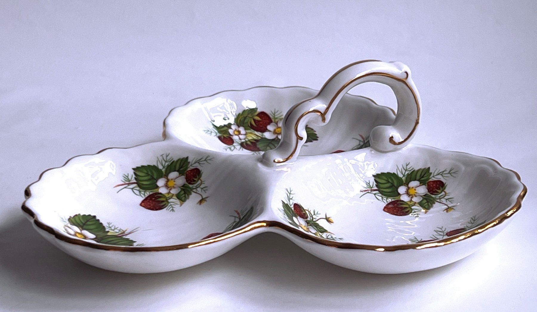 Piatti: HAMMERSLEY*GRIFFSCHALE / KABARETT SCHALE***** – Usato da Dübendorf venduto da Orchid18 2