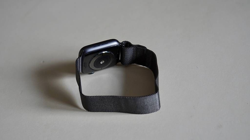 Apple Smartwatch: Apple Watch Series 5 Milanese – Gebraucht aus Zürich von Leonturtle 1