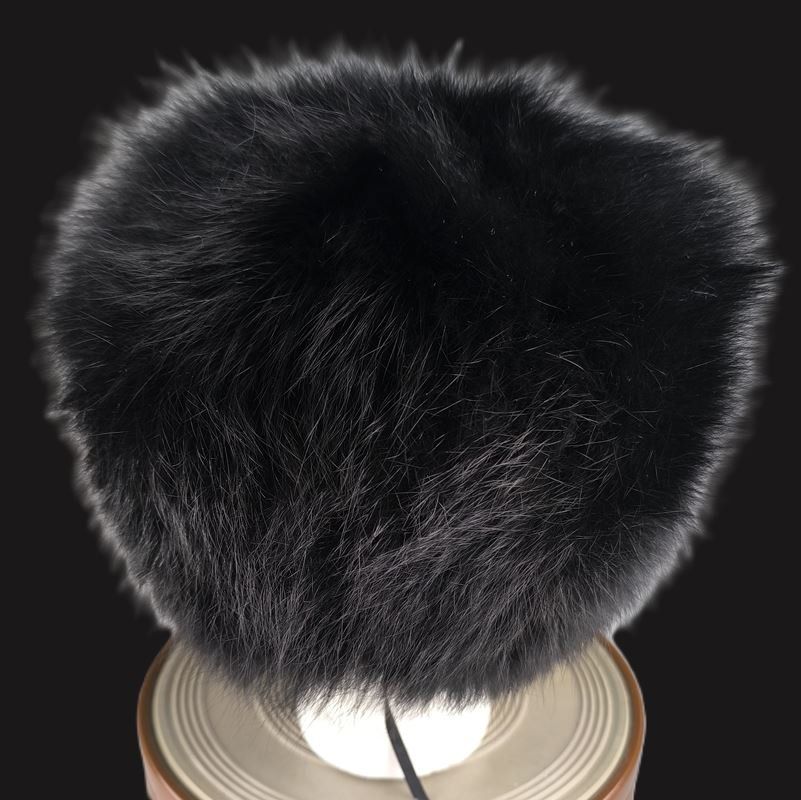 Chapeaux, bonnets & casquettes: Pelz - Mütze – D'occasion à Rüti ZH par Restwert_Rueti_ZH 4