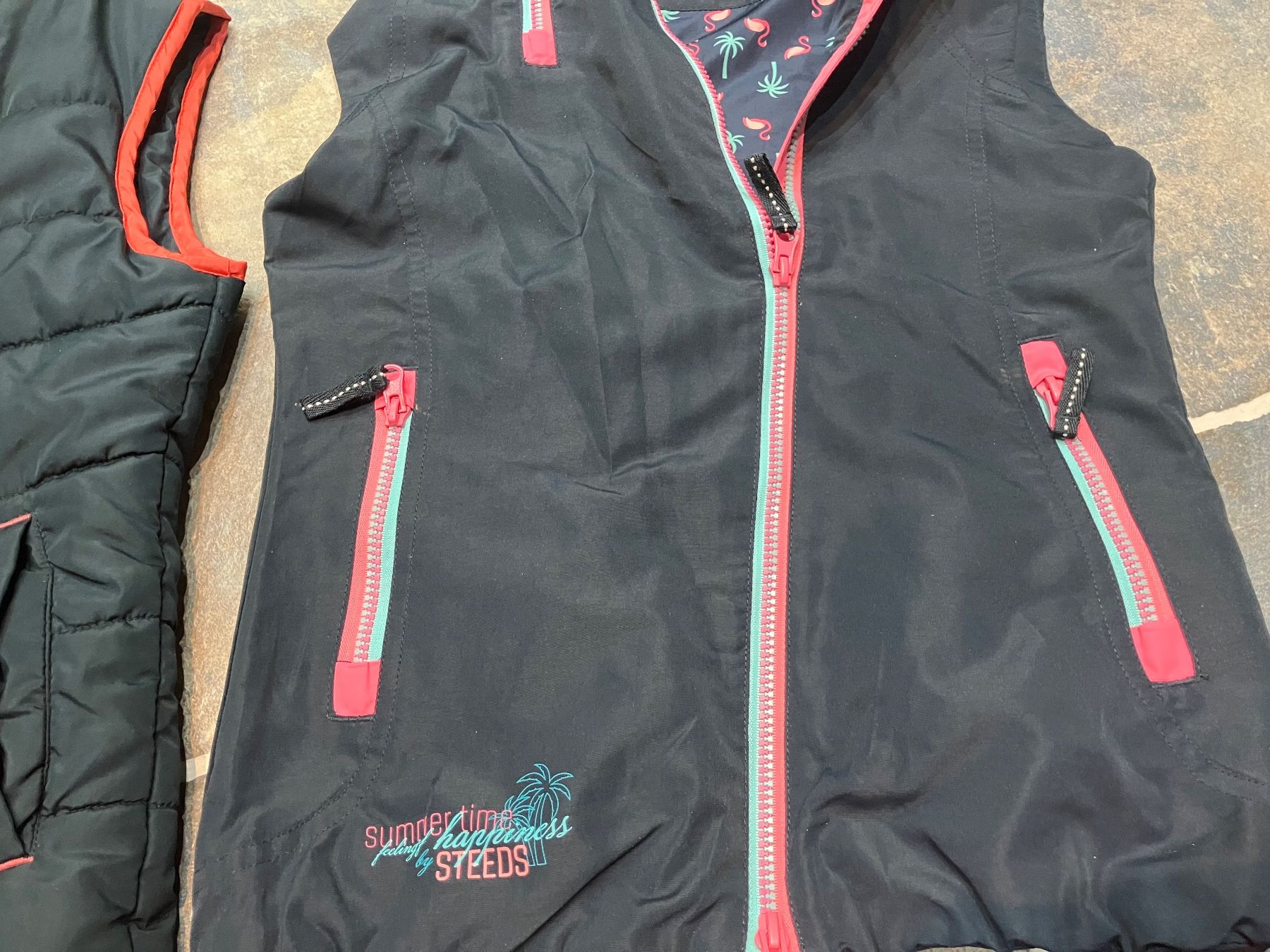 Altro abbigliamento per bambina: 2 Gilets Steeds, 140 und 152 – Usato da Epesses venduto da moss_r 5