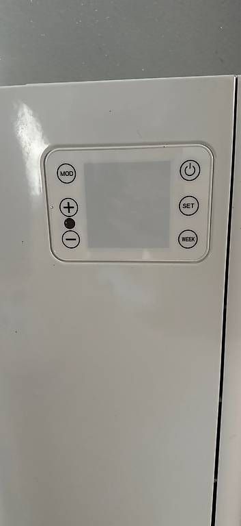 Radiatori: Vendo riscaldamento elettrico eco – Usato da Maggia venduto da sua_jn8f 2