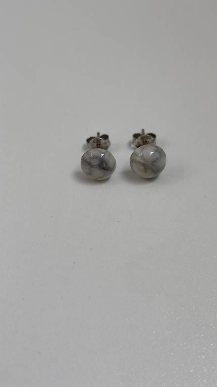 Orecchini pendenti & Orecchini a lobo: Ohrstecker Howlit mit 925 Silber – Nuovo (secondo la descrizione) da Baden venduto da Chrisenft