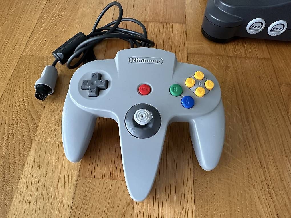 Konsolen: Nintendo 64 N64 Konsole + Controller + Mario Kart! – Gebraucht aus Widnau von JensHanselmannn 2