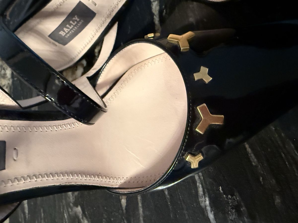 Damenschuhe: Bally Pumps Lackleder, Top, Gr 36.5 – Gebraucht aus Dättwil AG von nika8810 6