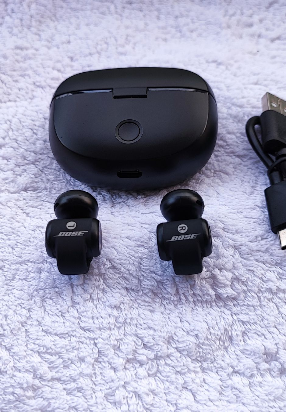 Bose Cuffie: Bose Open-Ear Kopfhörer Ultra Earbuds Schwarz – Usato da Zollikofen venduto da zar_j67f 2