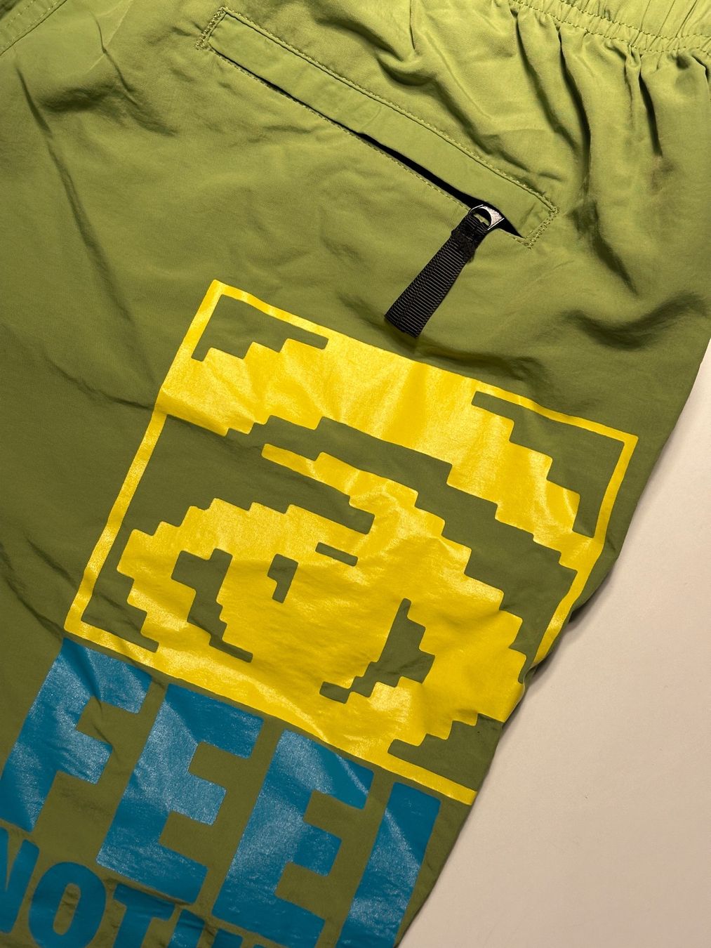 Obey Pantaloni: Obey shorts (gr.L) – Usato da Frauenfeld venduto da bybong 7
