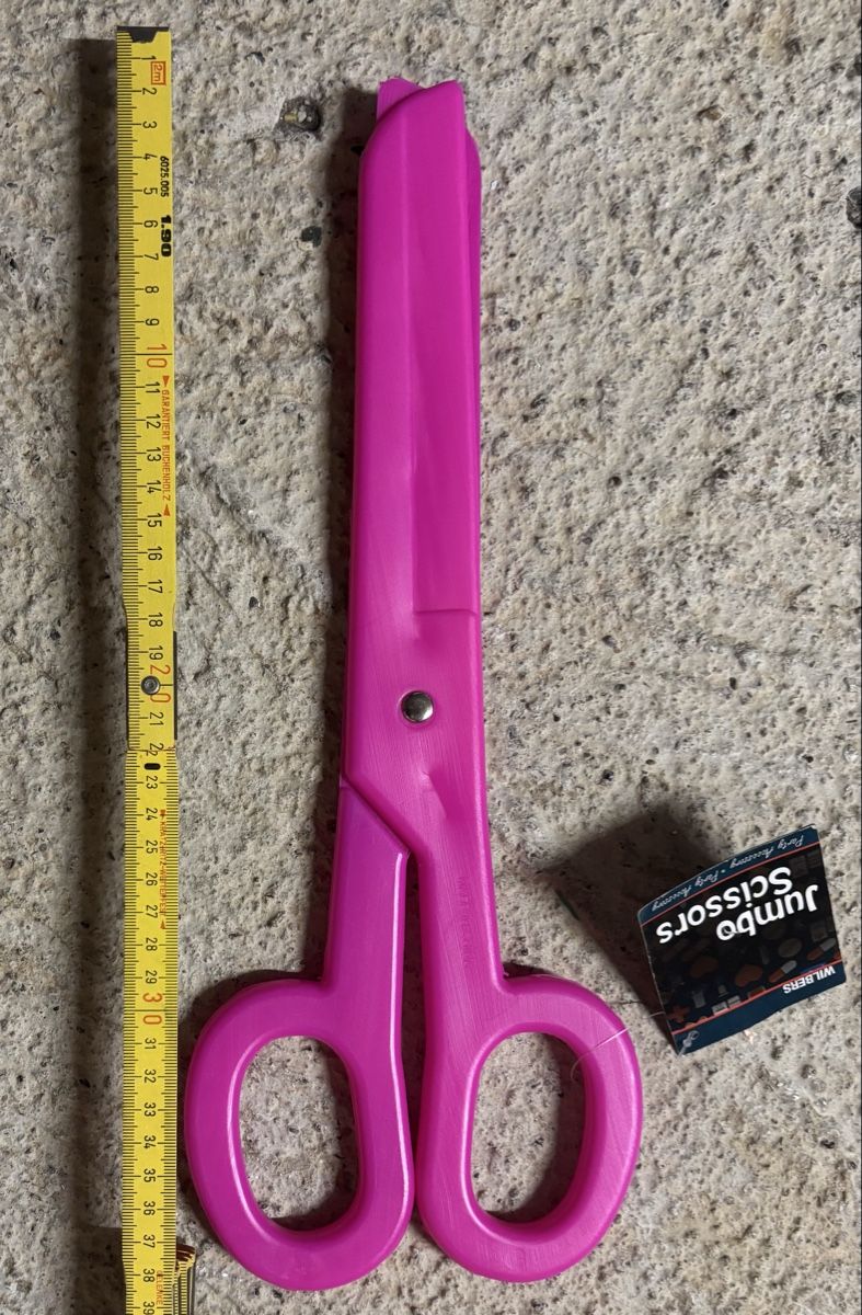 Tous les outils: Jumbo Schere pink neu mit Etikett – Neuf avec emballage d'origine à Jegenstorf par Annina0506