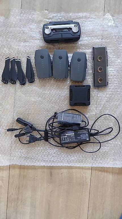 DJI Modellismo RC: Batteries dji mavic pro et pro platinum avec accessoires – Usato da Avenches venduto da gab_8s5c