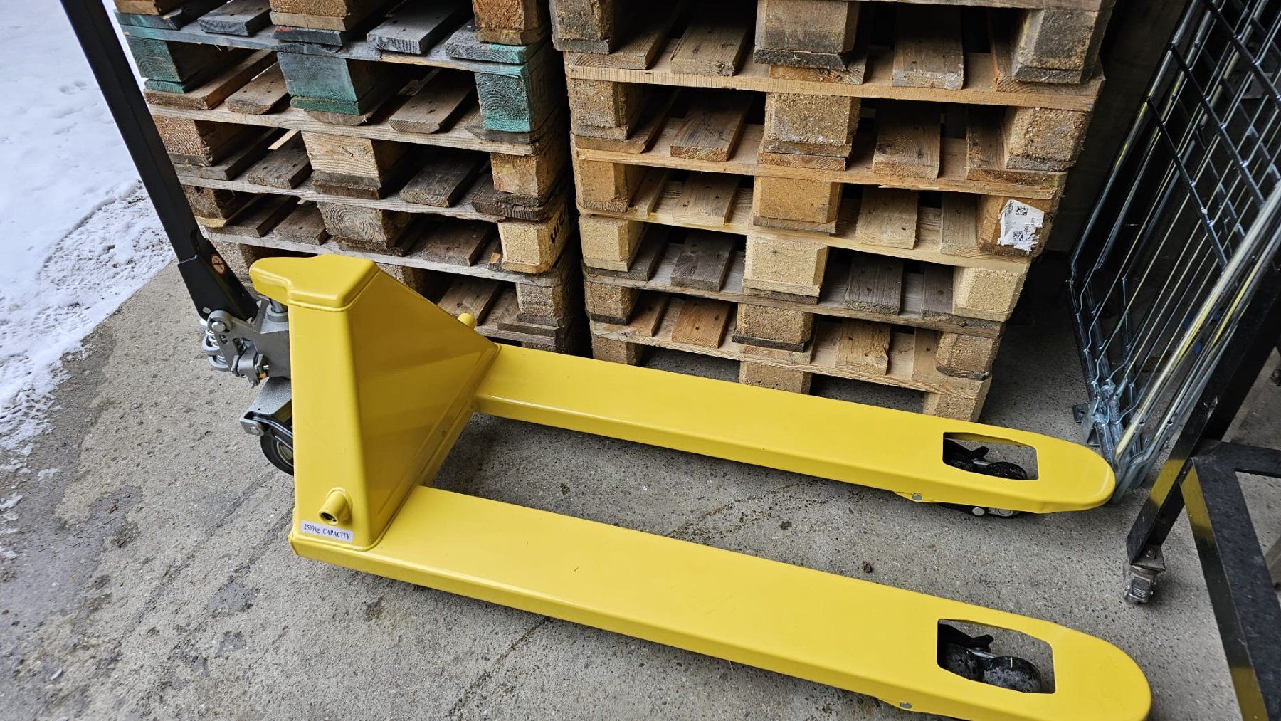 Carrelli elevatori e a forche: Palettenrolli/Hubwagen – Usato da Wuppenau venduto da Gastro-Wuppenau 4