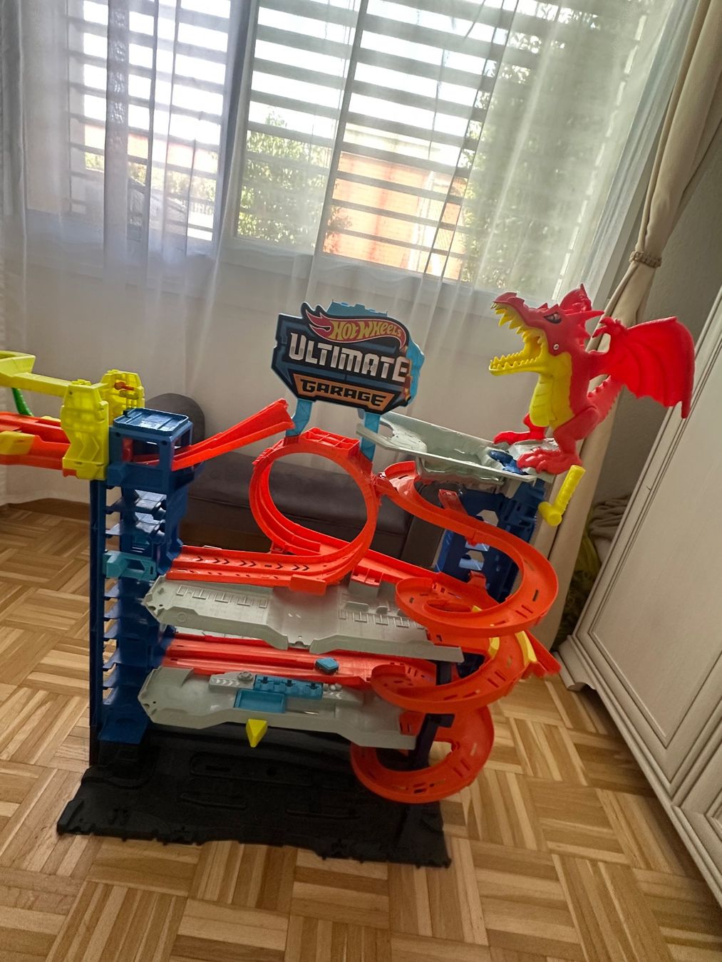 Spielzeuge: Hot Wheels Ultimate Garage – neuwertig – Gebraucht aus Zumikon von IsabellaD01 1