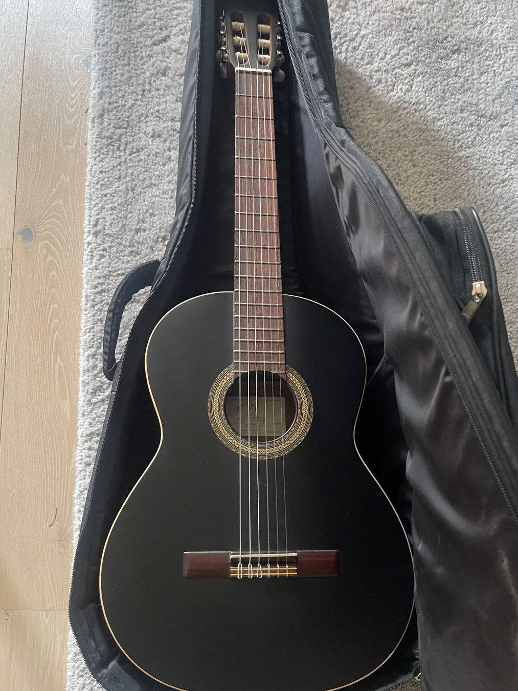 Strumenti musicali: Schülergitarre "Perez" inkl. Gittarentasche – Usato da Urdorf venduto da kleeblatt0110 5
