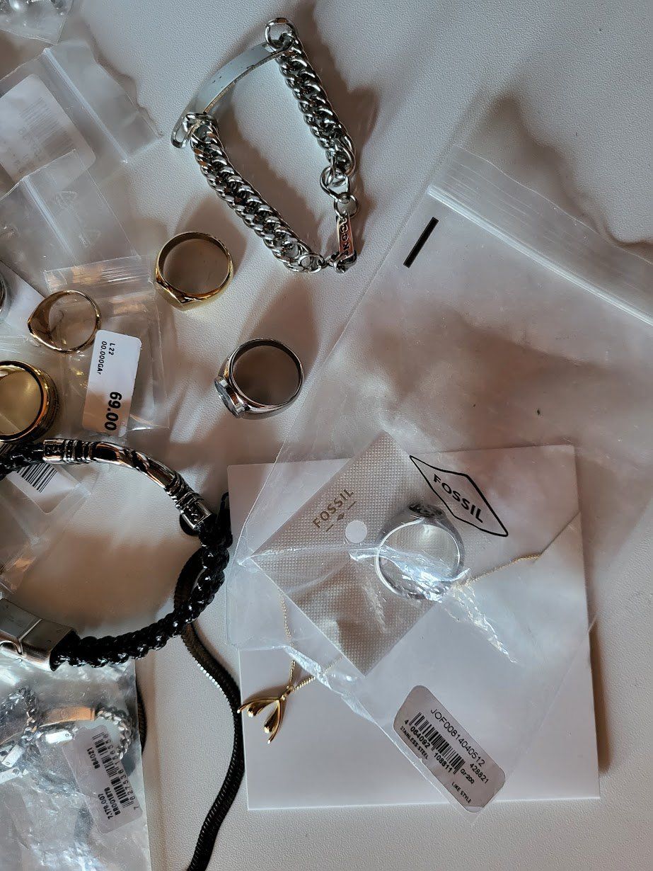Altri gioielli: Schmuck Lot Gold Silber Titan – Nuovo (secondo la descrizione) da Selkingen venduto da gwendolynx 3