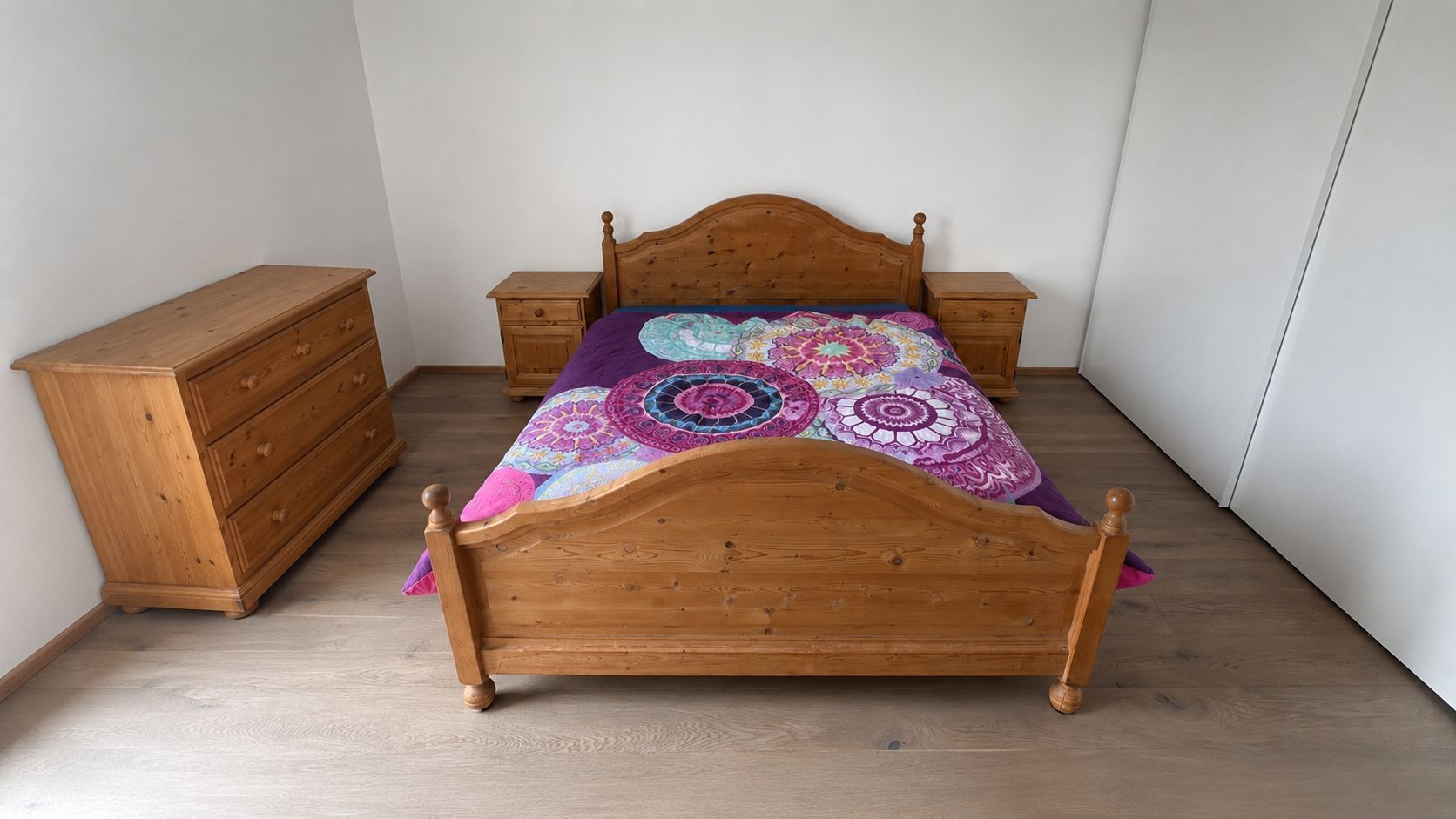 Letti: chambre à coucher – Usato da Saillon venduto da jazara
