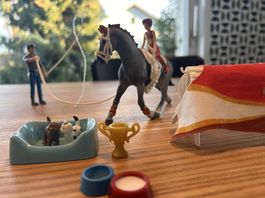 Schleich Voltigieren 