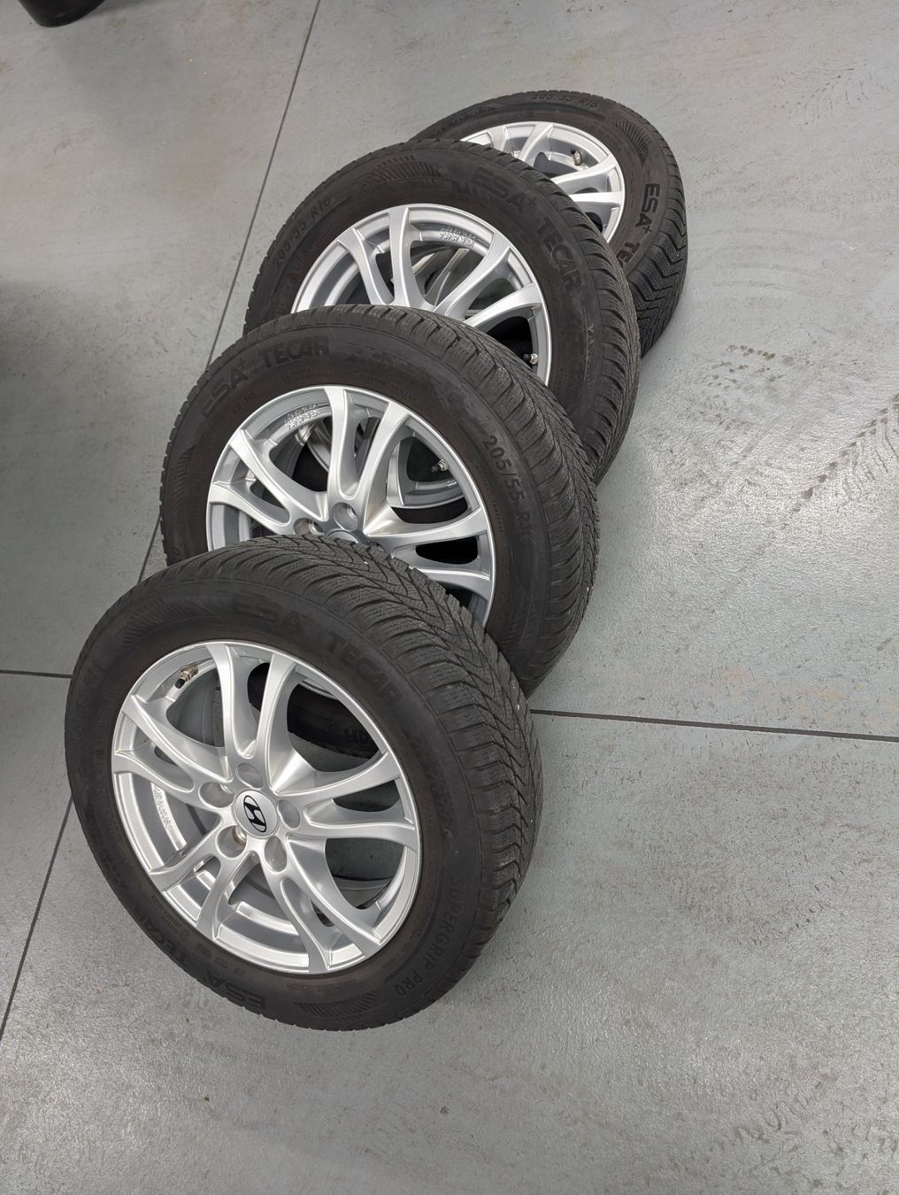 Hyundai Automobili: Hyundai i30 Wagon 1.6 GDI – Usato da Chéserex venduto da DanielDeAlmeida 6