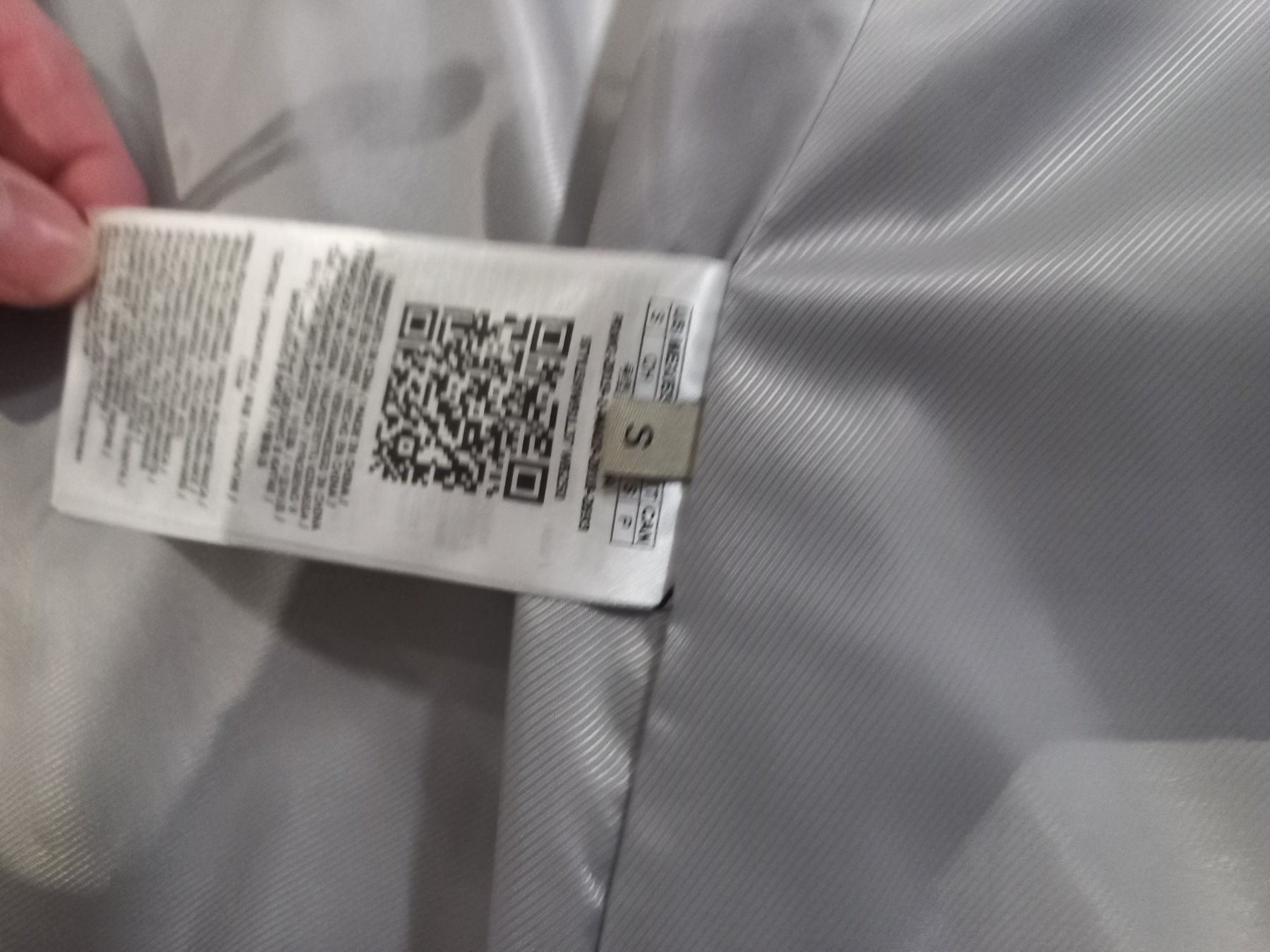 Cappotti: GUESS Mantel – Nuovo (secondo la descrizione) da Hochdorf venduto da Barbi31 3