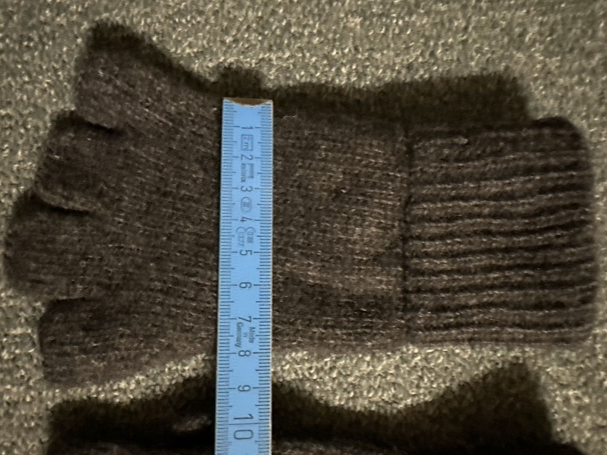 Foulard & Sciarpe: Strickschal Schlauchschal in Grau  – Usato da Baltschieder venduto da YmroBe 3