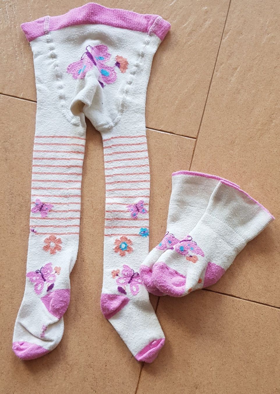 Calze & Collant: Strumpfhose mit passenden Socken 74/80 s. Bilder – Usato da Thun venduto da lede 1