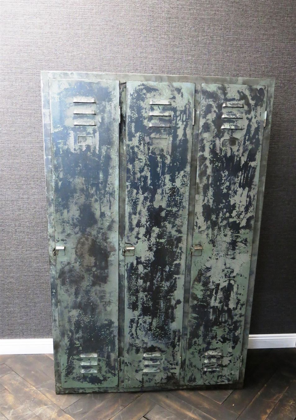 Guardaroba: Garderobenschrank Industrial Style – Usato da Laufenburg venduto da industrial-silence 1