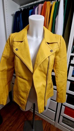 Only Kunstlederjacke. Grösse S