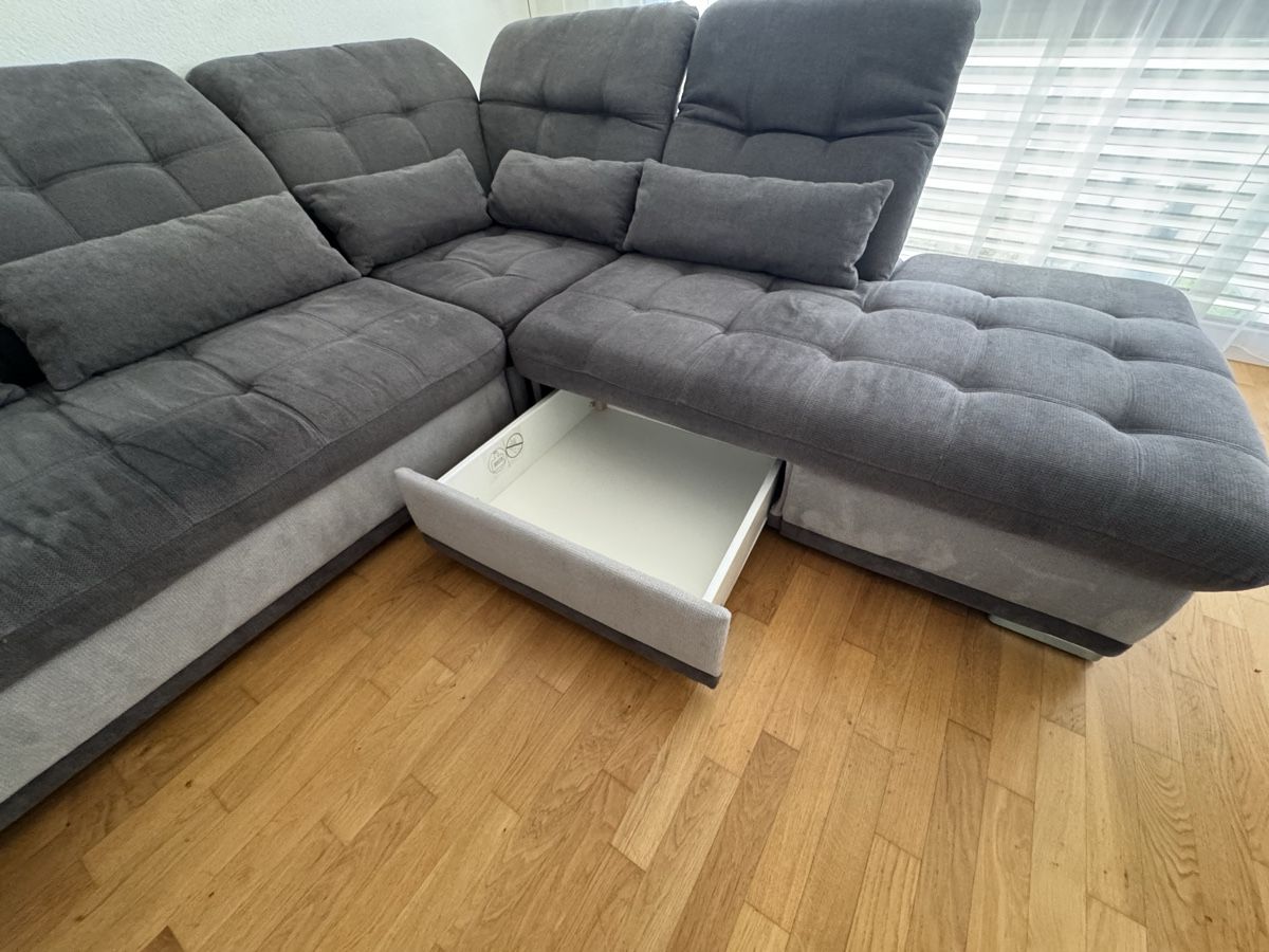 Sofas: Ecksofa mit Schlaffunktion und Bettkasten grau – Gebraucht aus Cham von Pacm4n 2