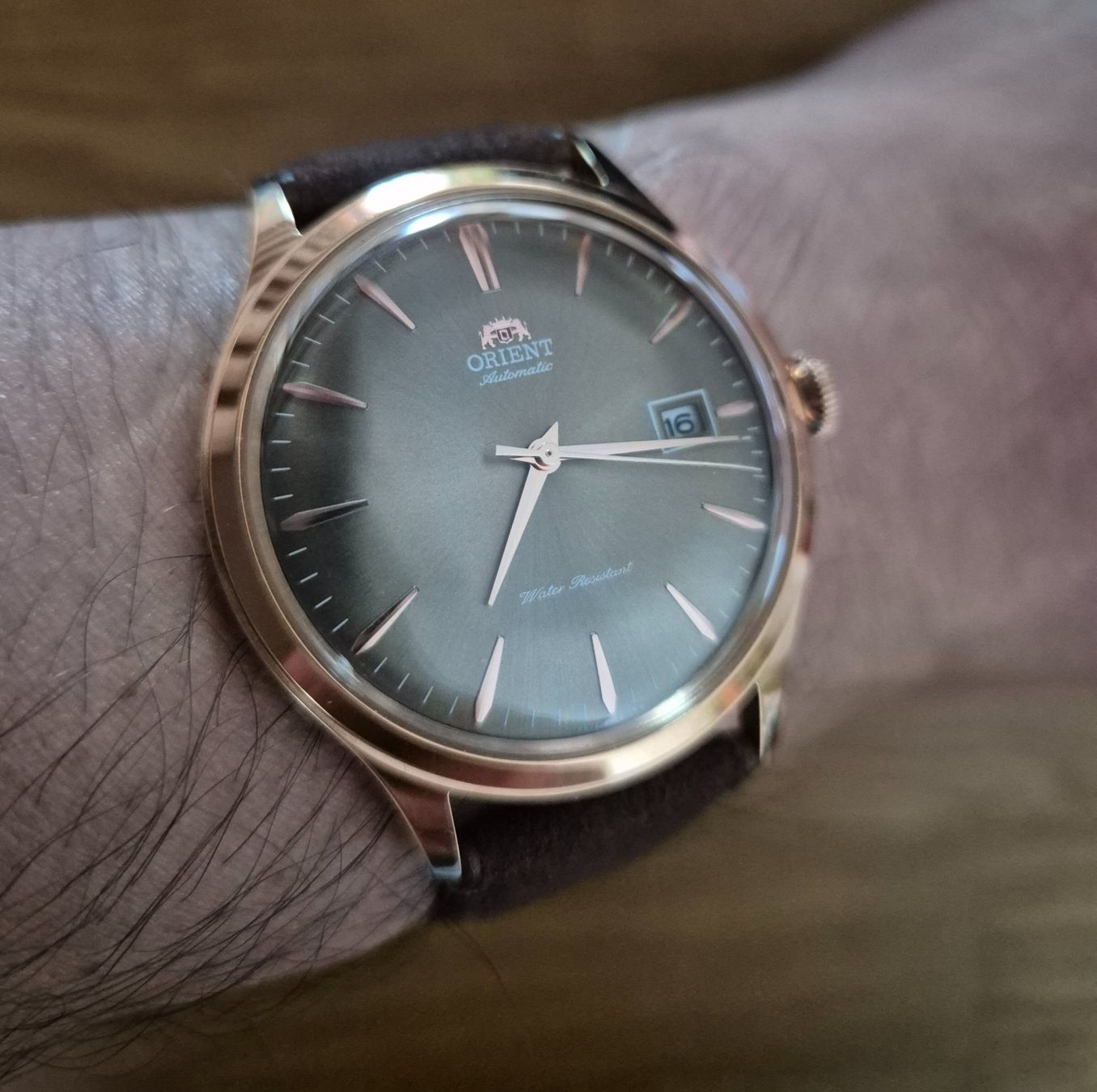 Orient Orologi: Montre Orient Bambino V4 neuve – Nuovo (secondo la descrizione) da La Tour-de-Peilz venduto da Vincent1188