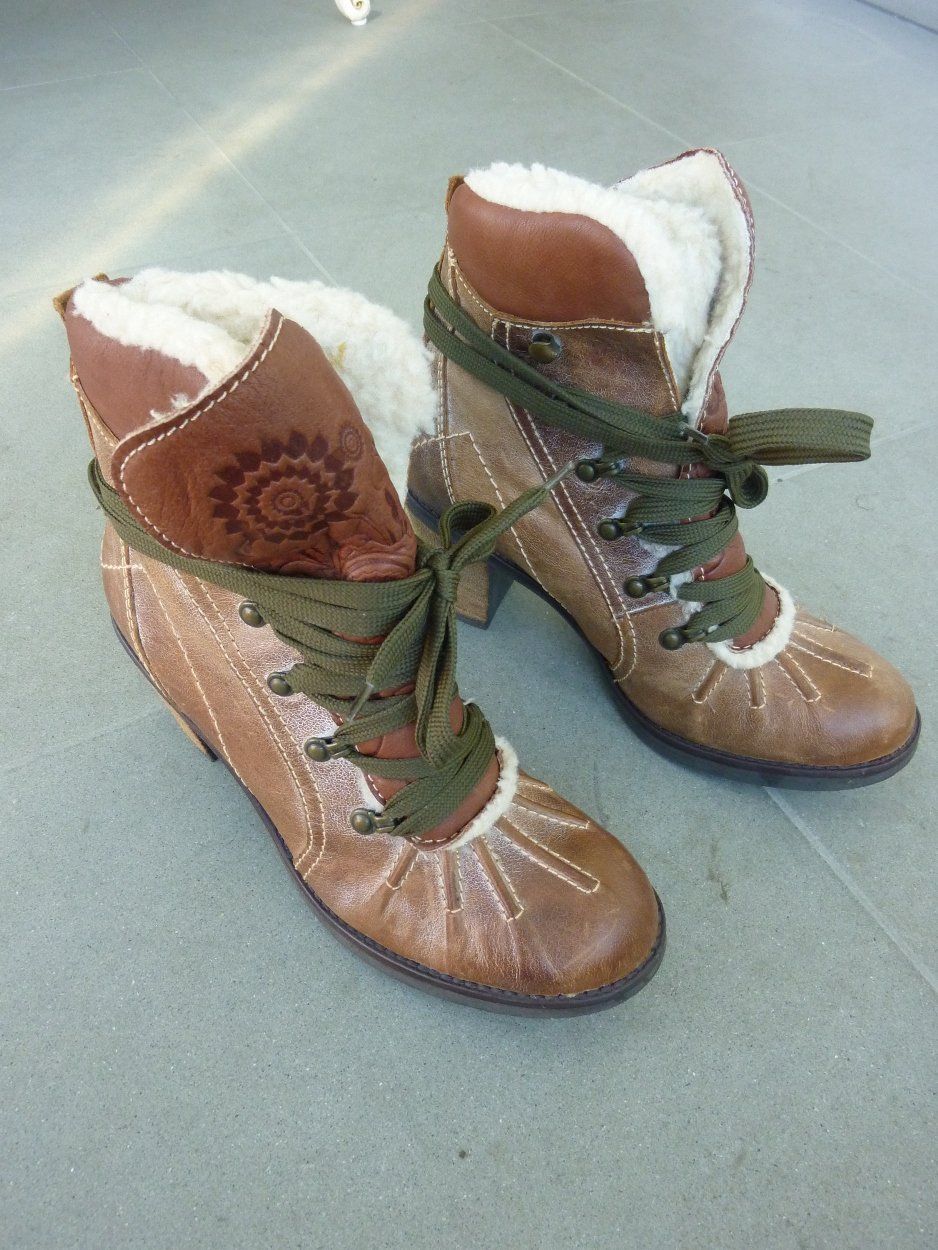 Damenschuhe: Damen Stiefeletten Grösse 39 MAX – Neu (gemäss Beschreibung) aus Appenzell Meister. von Lignum