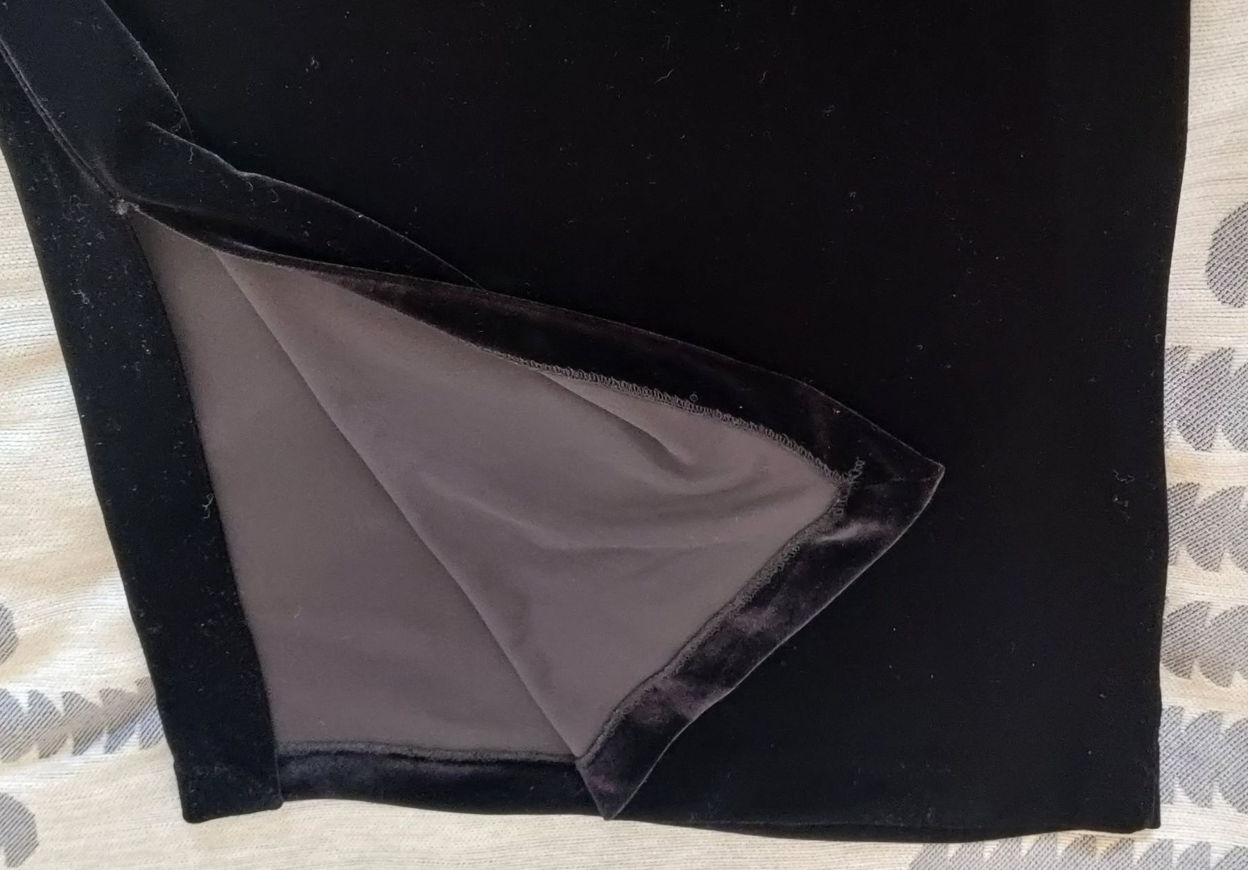 Vestiti: NICE CONNECTION Festliches Samt-Kleid Maxi Länge Gr.38 – Usato da Winterthur venduto da Lotusherz 5