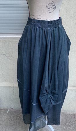 Superbe jupe 95%coton jersey LUUKAA bleu pétrole t.1
