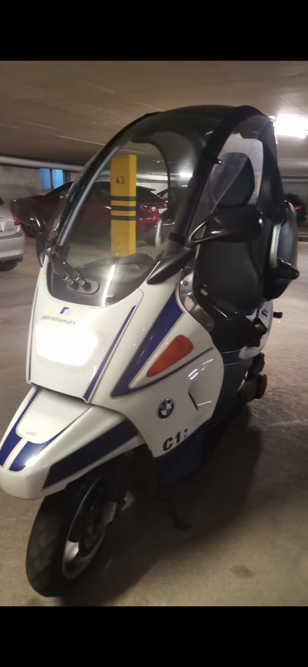 BMW Strasse: bmw c1 Roller – Gebraucht aus Watt von HERCOLAS 6