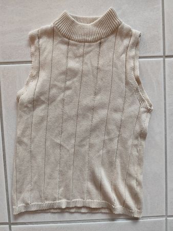 Stricktop aus 100% Biobaumwolle in beige von ThokkThok