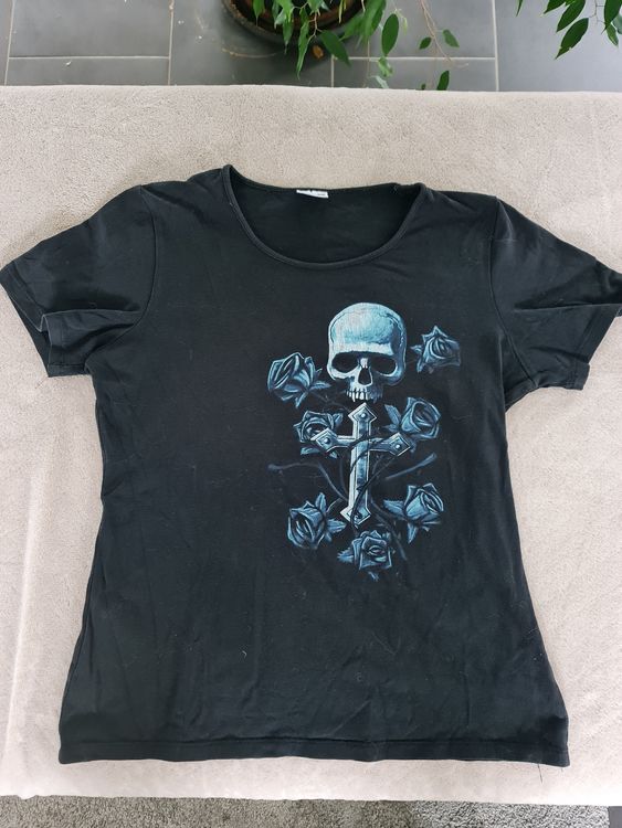 Schwarzes T-Shirt Totenkopf Grösse M 1